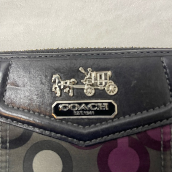 Coach Wallet nylon, EUC - Picture 3 of 13